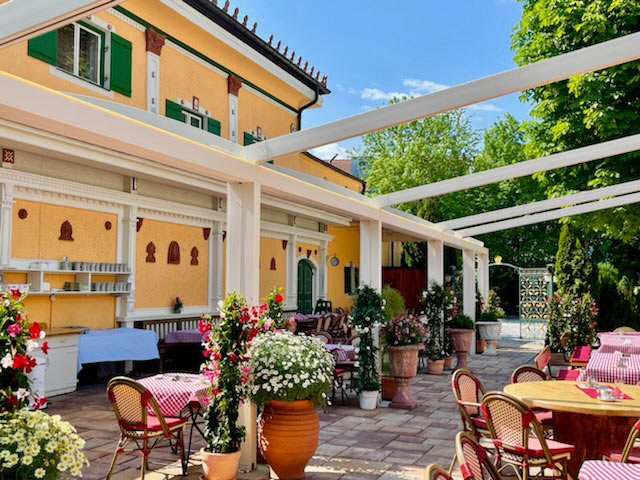 blick durch das dach terrasse restaurant el greco